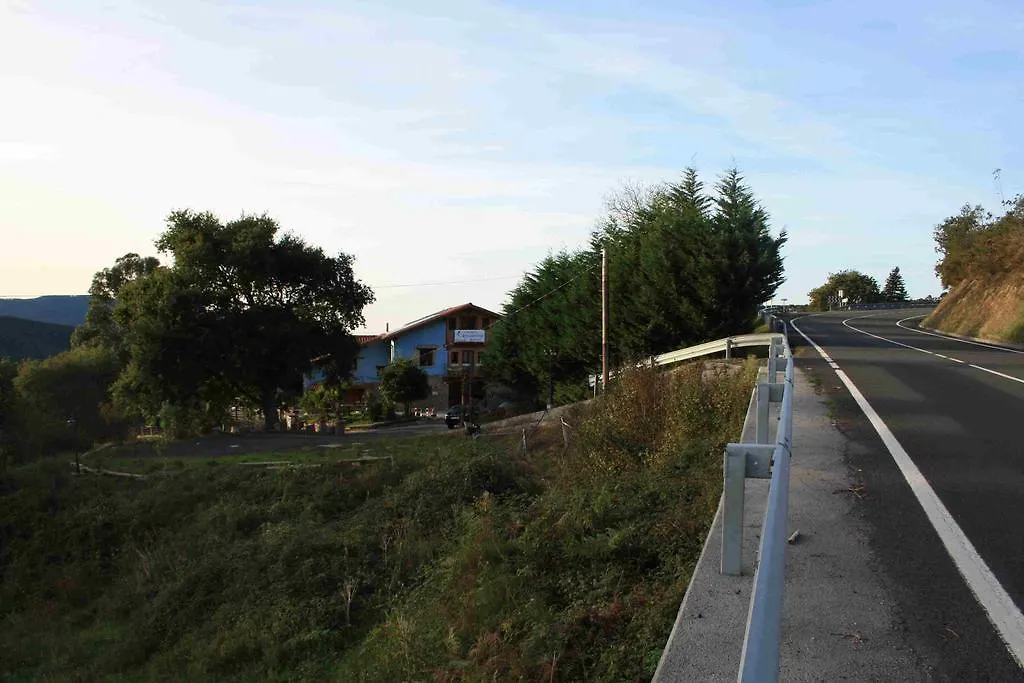 Casa Rural Ecológica Arrizurieta Menaka 0*,