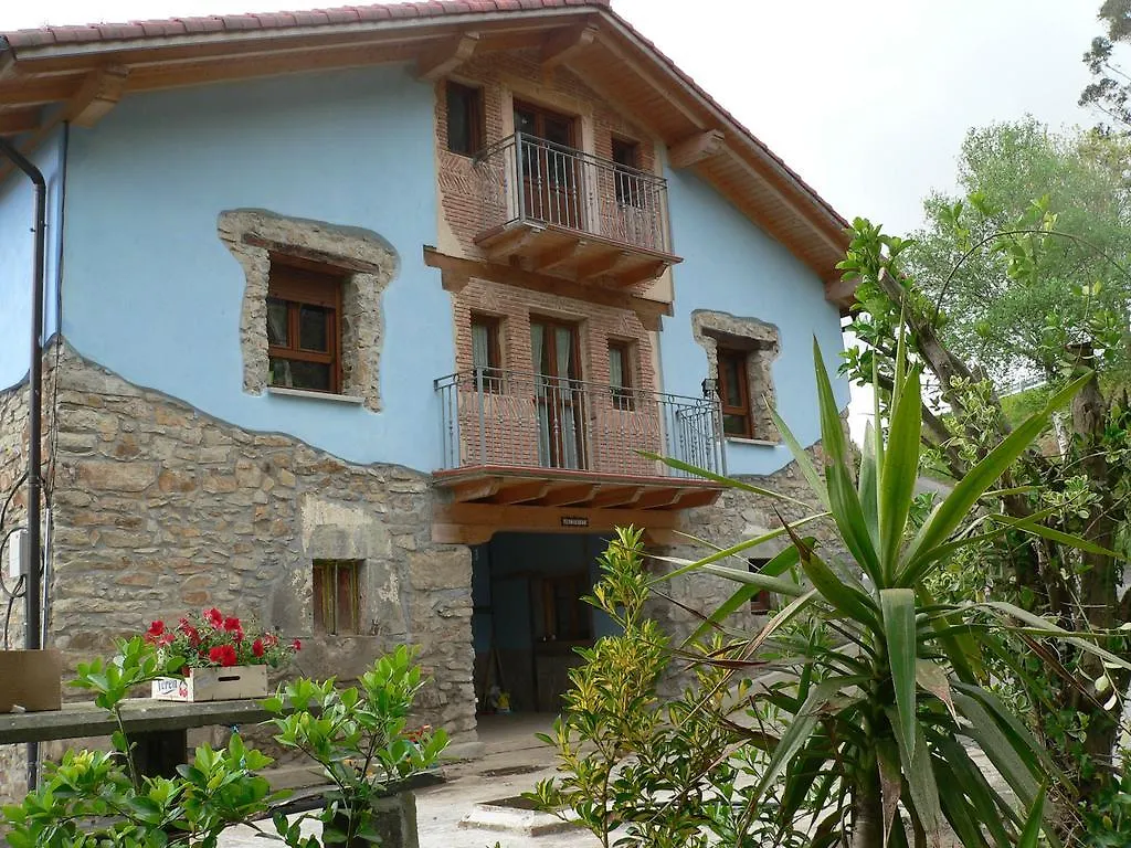 Casa Rural Ecológica Arrizurieta Menaka